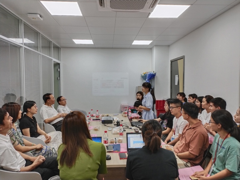 世界杯竞猜首页首届师生见面会